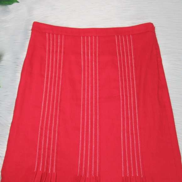 INSIGHT Red Embroidered Ruffled Pleated Hem Skirt Knee Length Women’s Size 6 - Picture 3 of 11